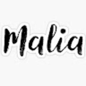 Meet your Posher, Malia